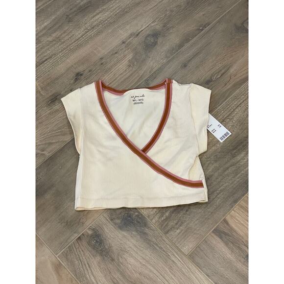 Out From Under Women’s Cropped V-neck Shirt Bundle (2). Tan/Green. M/L - Picture 3 of 7